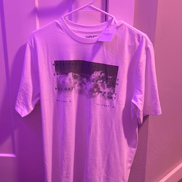 American Eagle tee shirt - Picture 1 of 2
